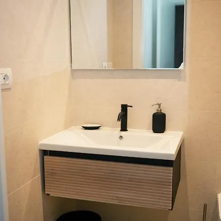 Black Marble - Design * Bari