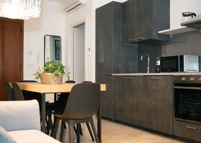 Black Marble - Design